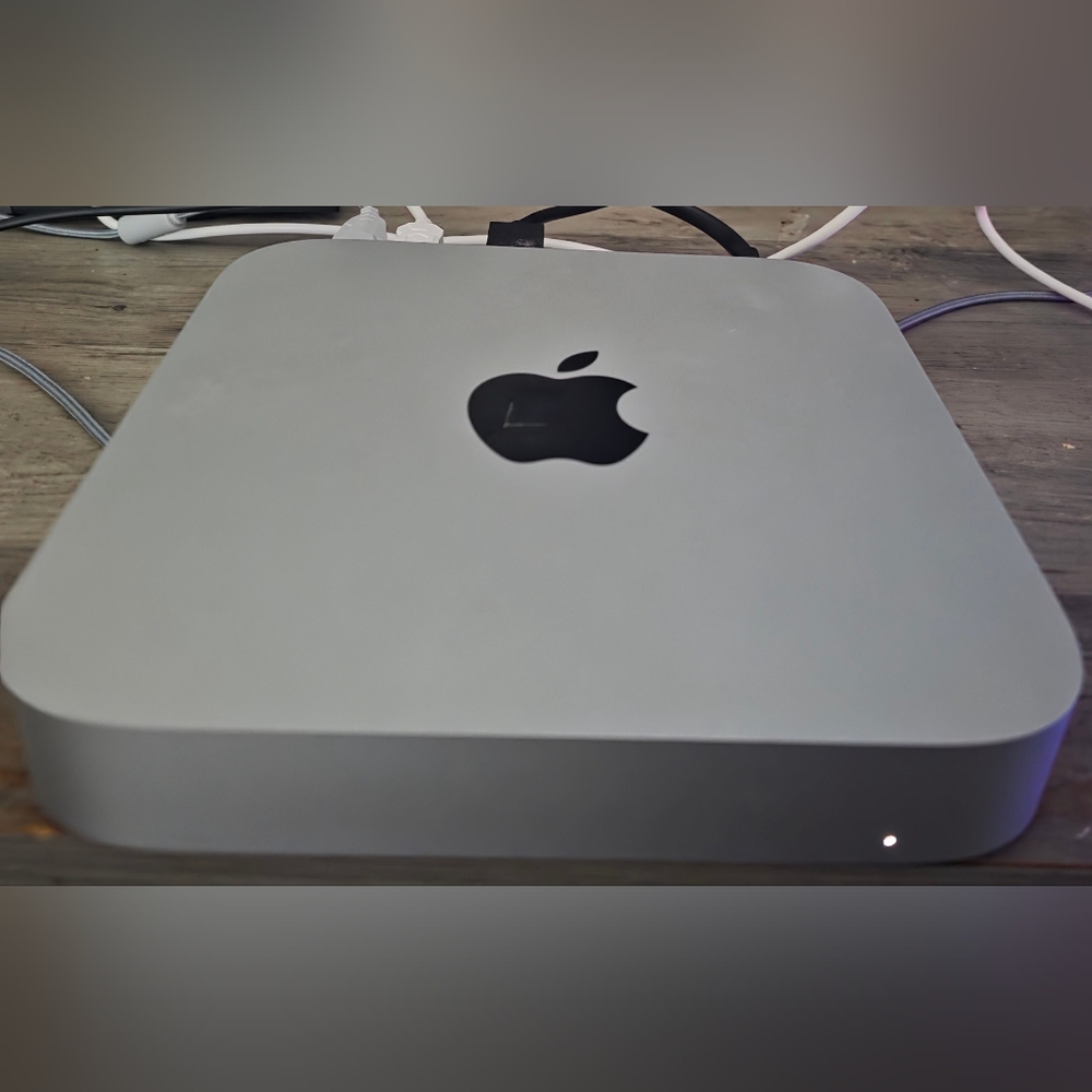 Apple Mac Mini M1 Chip (Late 2020)